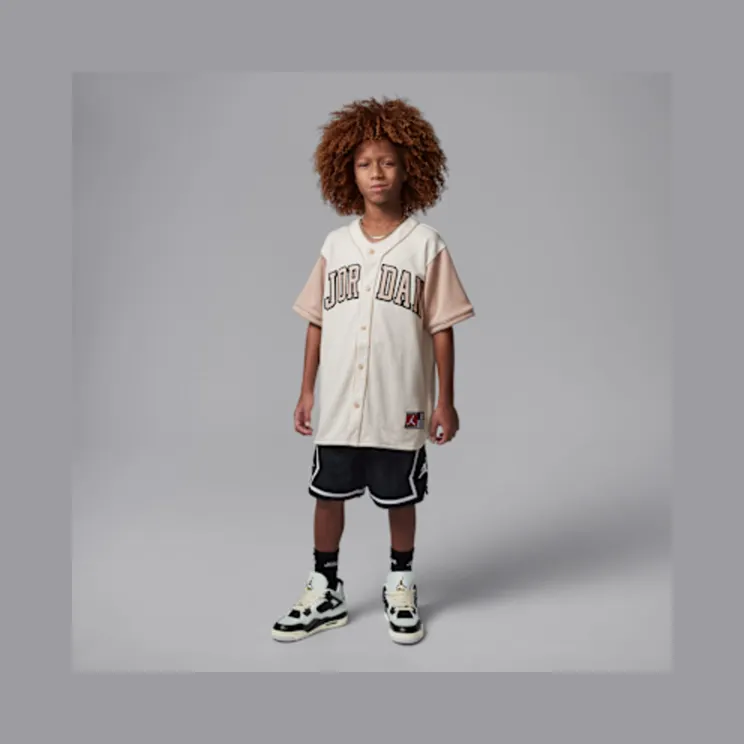 air-jordan-4 FZ8585-070