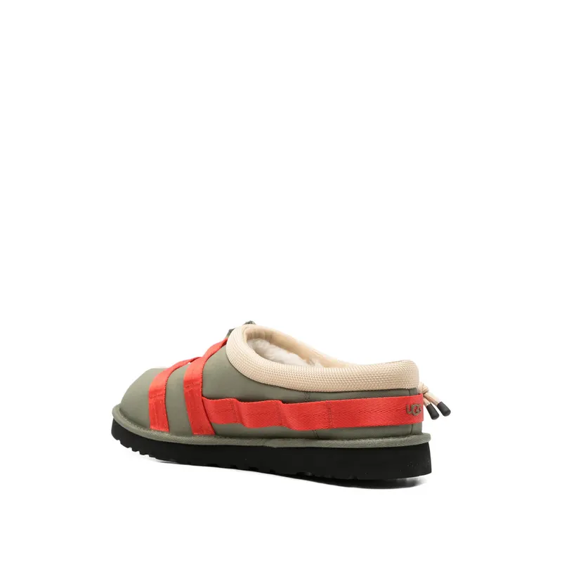 Ugg Tasman Wildwood Slides “Green/Red” (1180110 TASMAN BVRD)