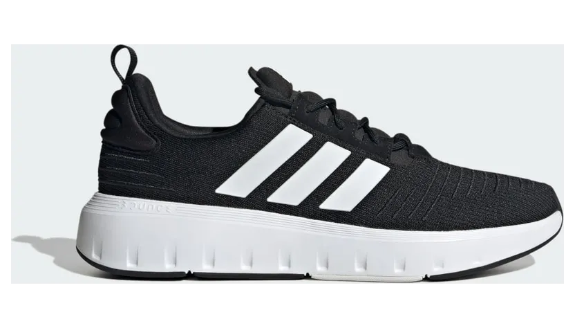 adidas Swift Run Core Black / Cloud White / Cloud White (ID4981)