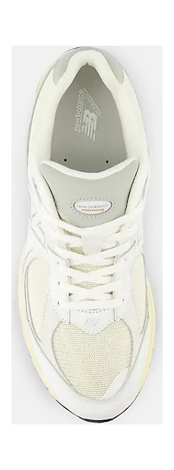 new-balance-2002r M2002RIA