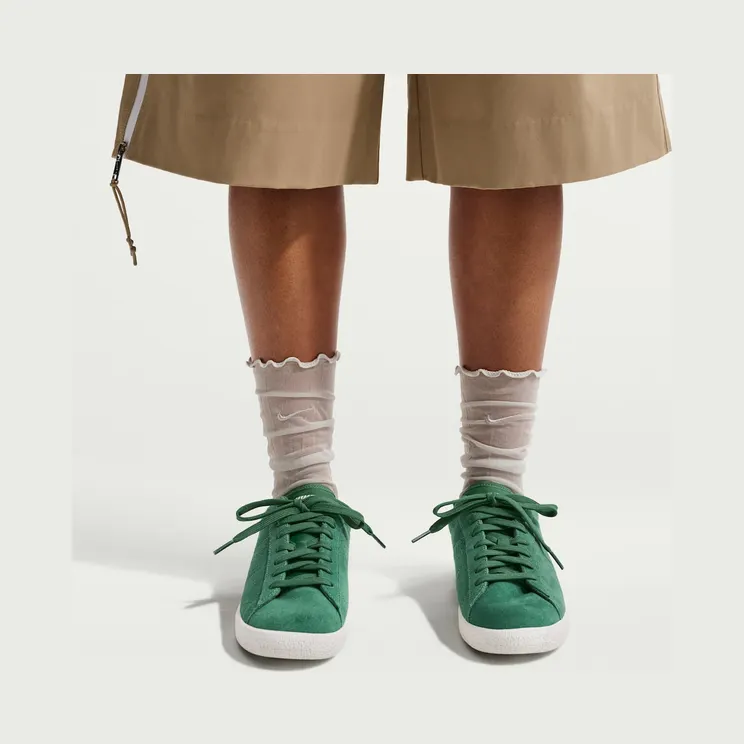 nike-tennis-classic IQ7388-300