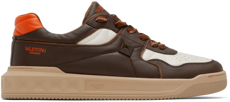 Valentino Garavani Brown & Off-White One Stud Low-Top Sneakers (1Y2S0E71CWA)