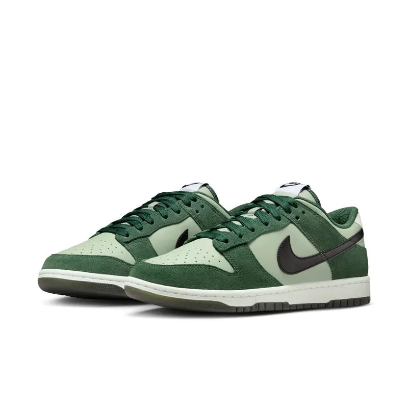 Nike Dunk Low Retro SE “Jade Horizon / Fir” (IB6399-301)