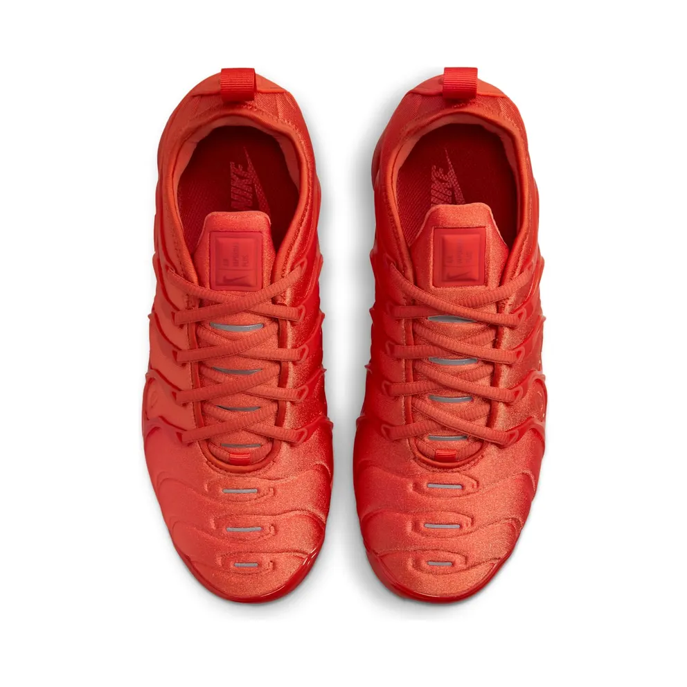 Nike AIR VAPORMAX PLUS “Triple Orange” (DZ4440-800)