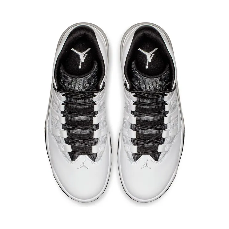 air-jordan-max-aura AQ9084-102