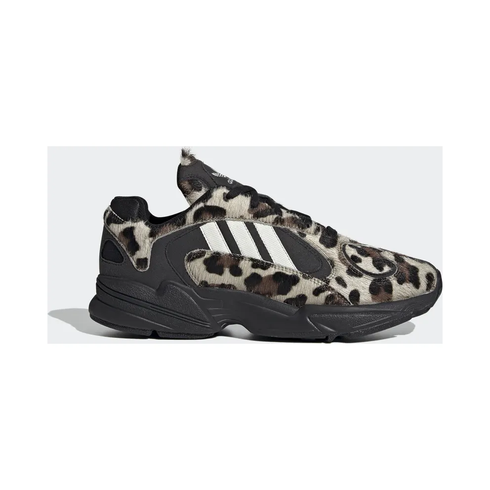 adidas Yung-1 Core Black / Off White / Simple Brown (EG8726)