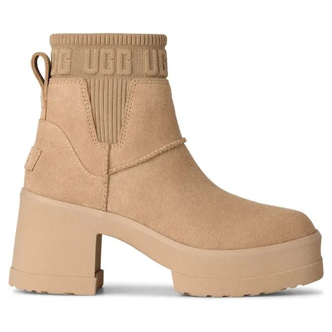 UGG Moxy Chelsea Boot Sand (1173724-SAN)