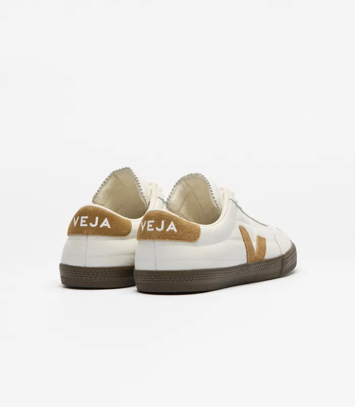 Veja PANENKA O.T. LEATHER (FU2021841B)
