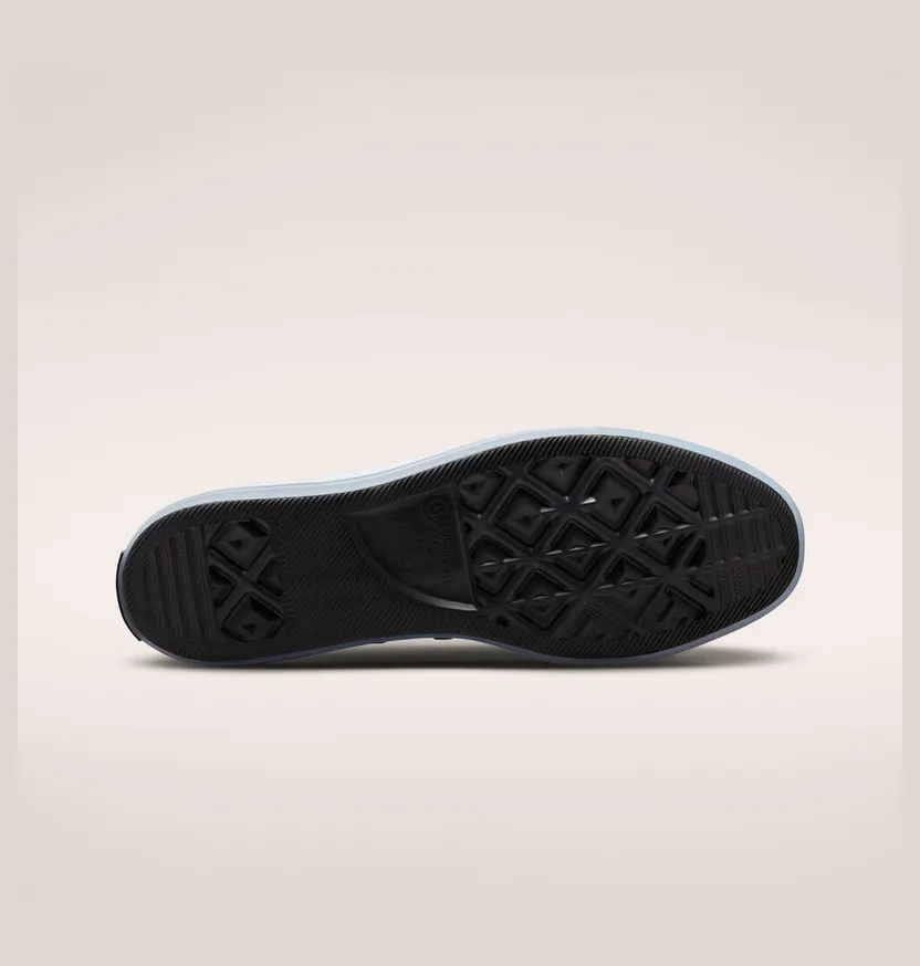 converse-chuck-taylor-all-star A02600C