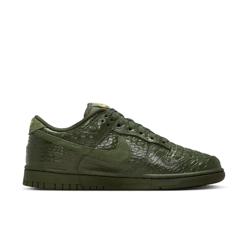 Nike Dunk Low “Crocodile” (HV4388-300)