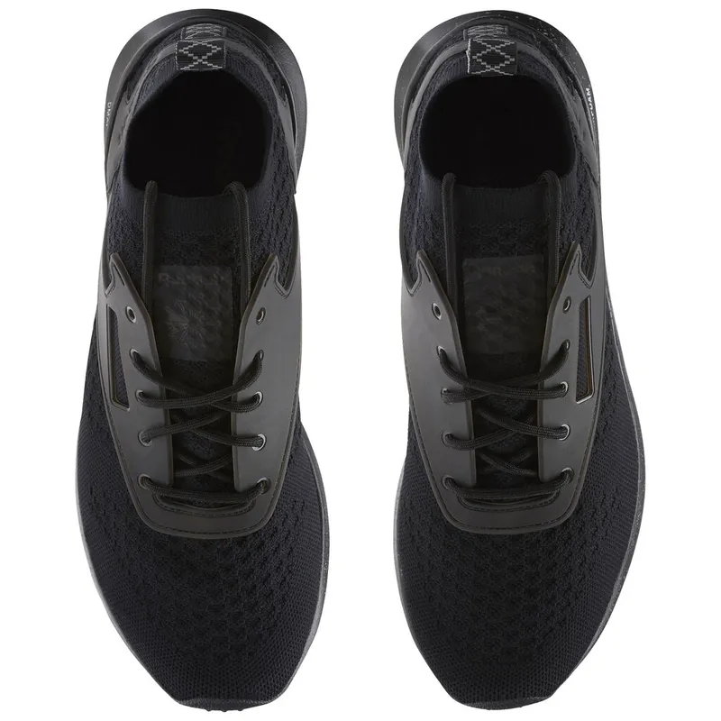 Reebok Zoku Runner Ultraknit Is Black Flint Grey White Black/Flint Grey/White (Other Brands Reebok)