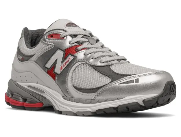 new-balance-2002r M2002RLB