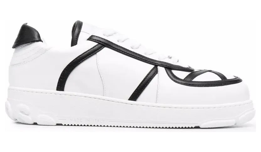 GCDS Sneakers mit Kontrastdetail – Weiß (SS22M460040)