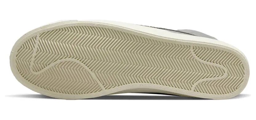 nike-blazer DO9787-001
