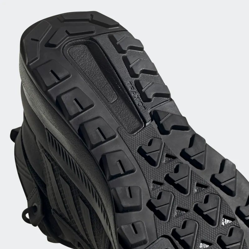 adidas Pharrell Williams Trailmaker Mid GORE-TEX Hiking Core Black / Core Black / Dgh Solid Grey (GZ8342)