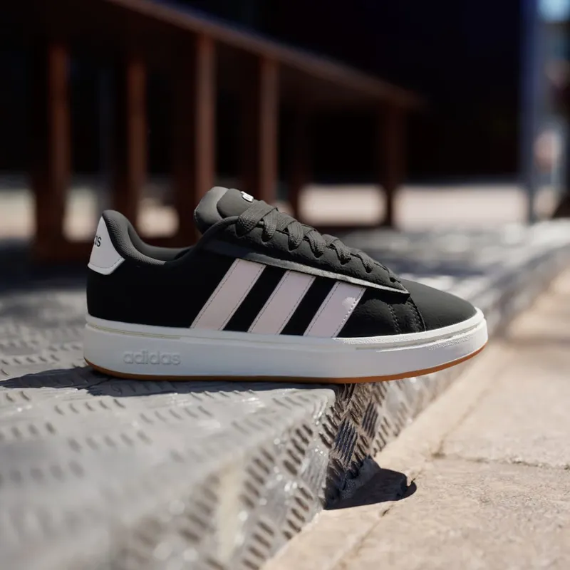 Adidas Grand Court Alpha Core Black / Wonder Quartz / Gum (JQ3000)