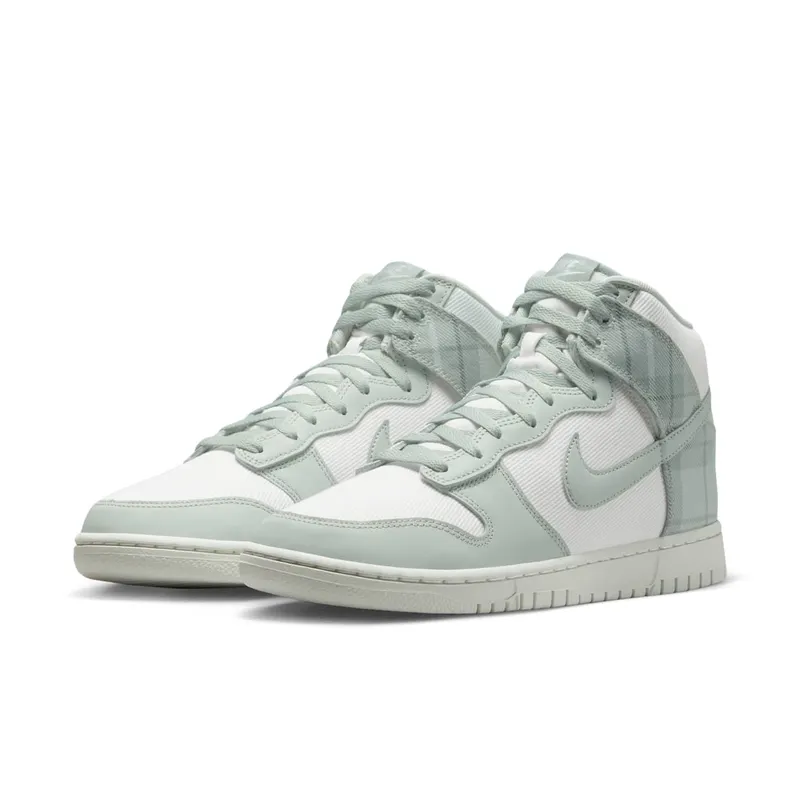 Nike Dunk High “Plaid – Summit White” (DV0826-100)