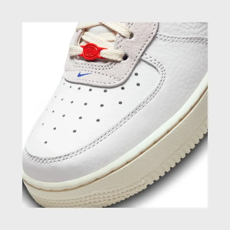 nike-air-force DR0148-100