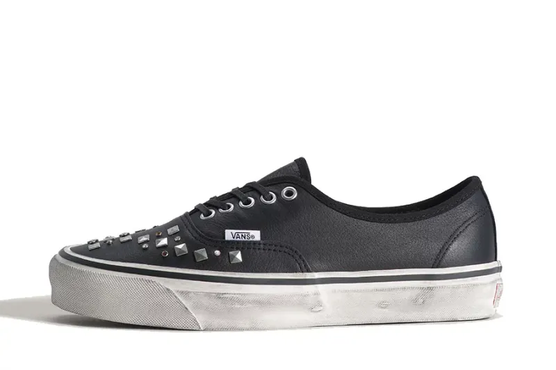 Vans Authentic 44 – Field Pack – “Field Pack” (VN000D9NBLK)