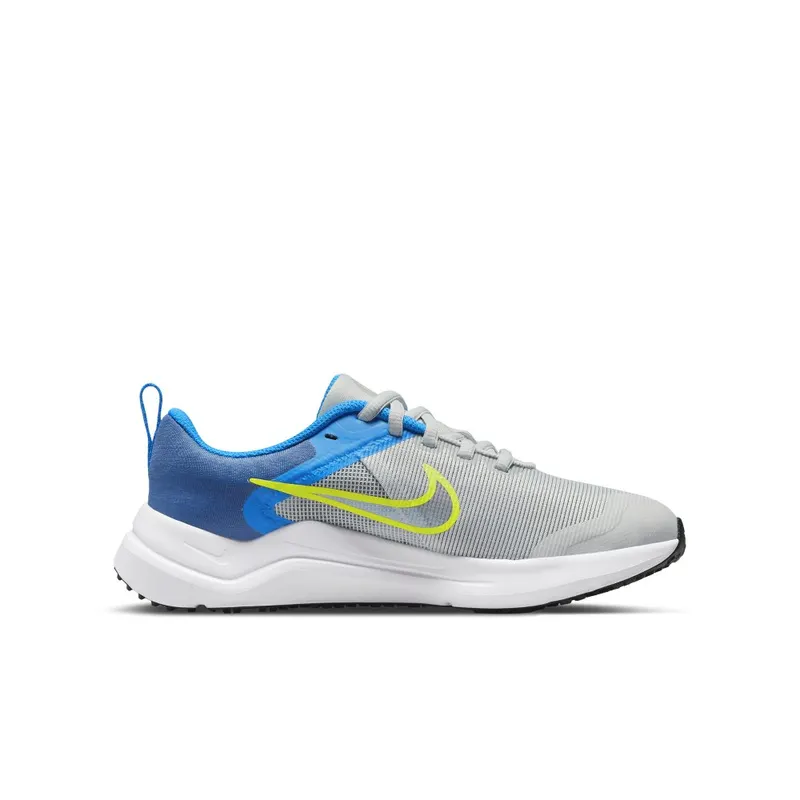 Nike Downshifter 12 Older Kids’ Road Running Grey (DM4194-004)
