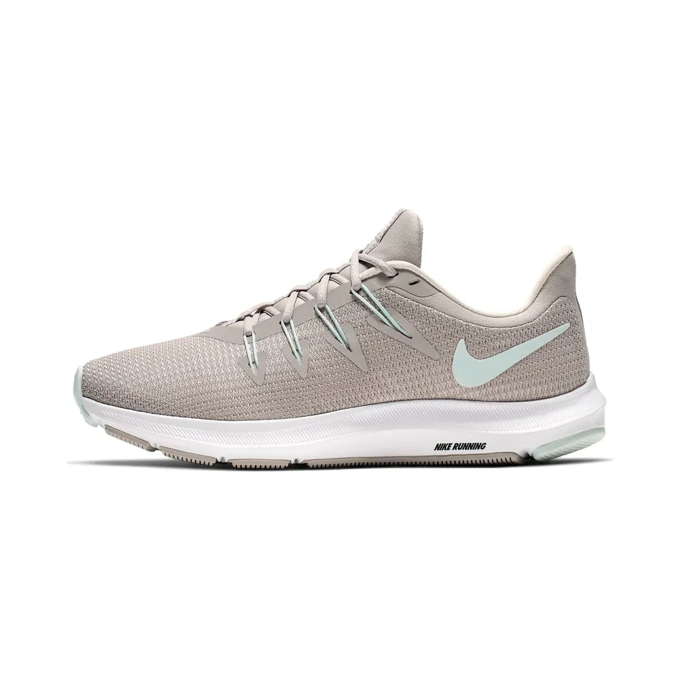 Nike Quest “Moon Particle” (AA7412-200)