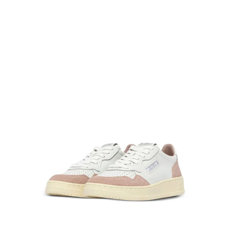 Autry Medalist Low Lace-up “White/Pink” (AULW PK06)