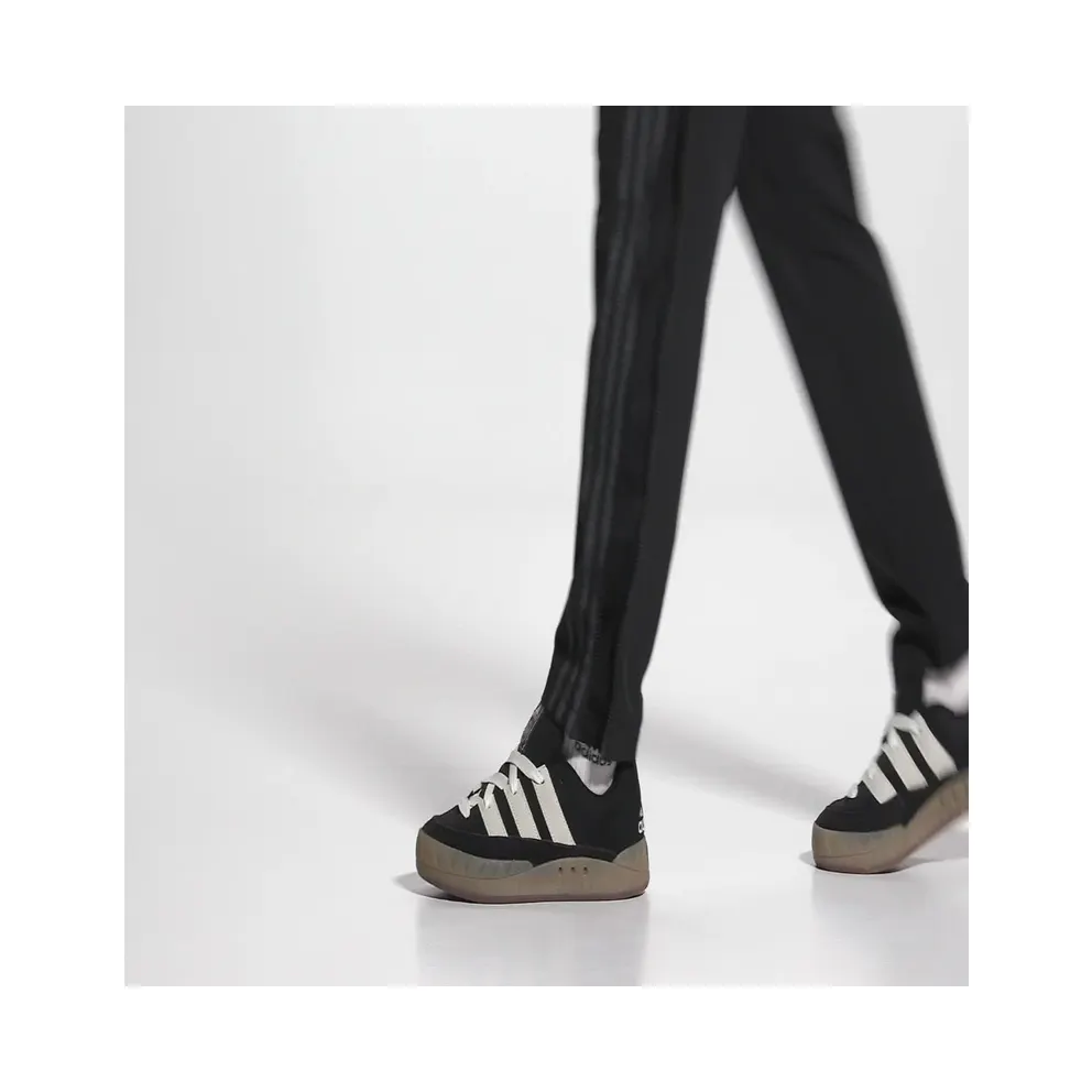 Adidas Adimatic Core Black / Off White / Gum (IE2224)