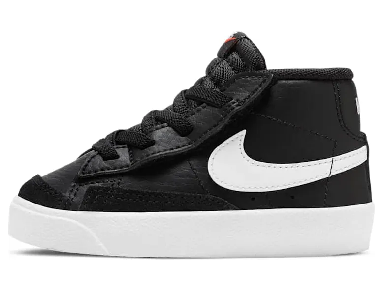 Nike Blazer Mid’77 “Black / White / Team Orange / Sail” (DA4088-002)