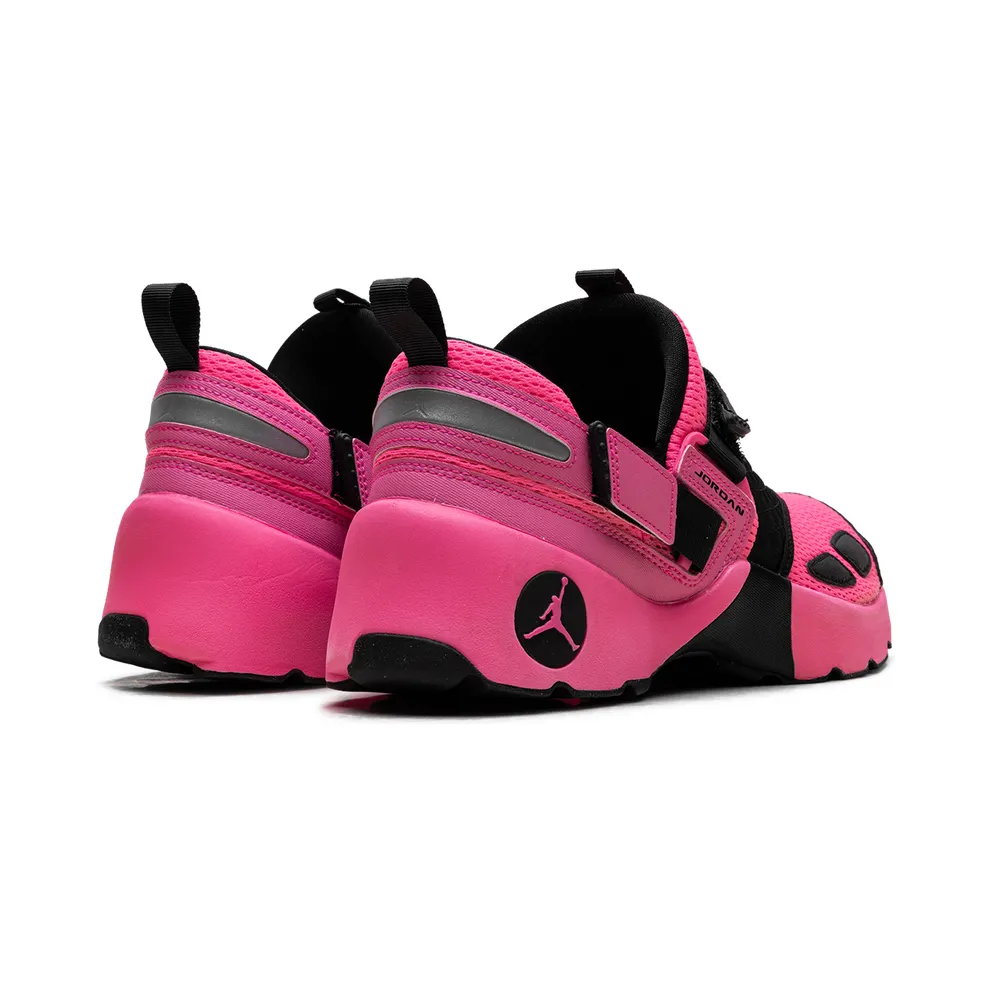 Air Jordan Trunner LX “Pink Blast” (HQ2164-600)