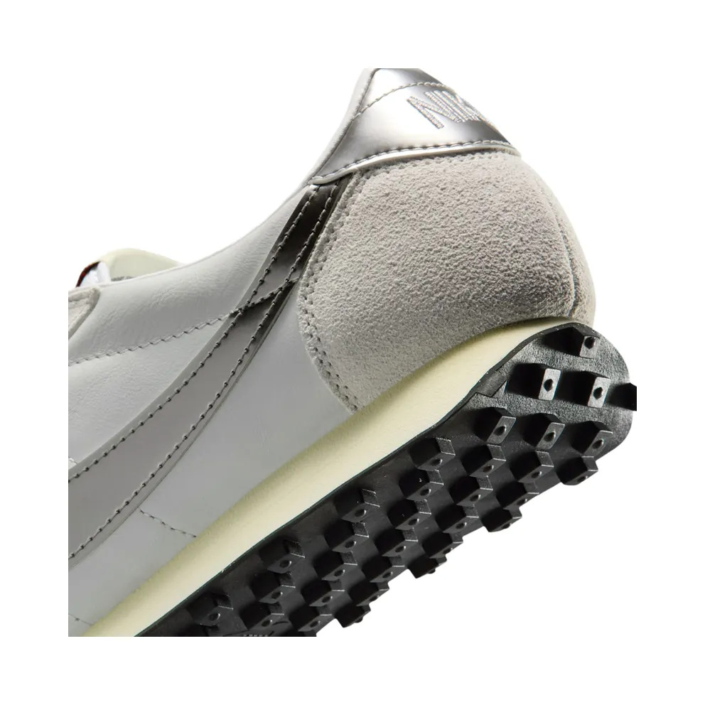 Nike LD-1000 Photon Dust / Coconut Milk / Metallic Silver (IQ1125-001)