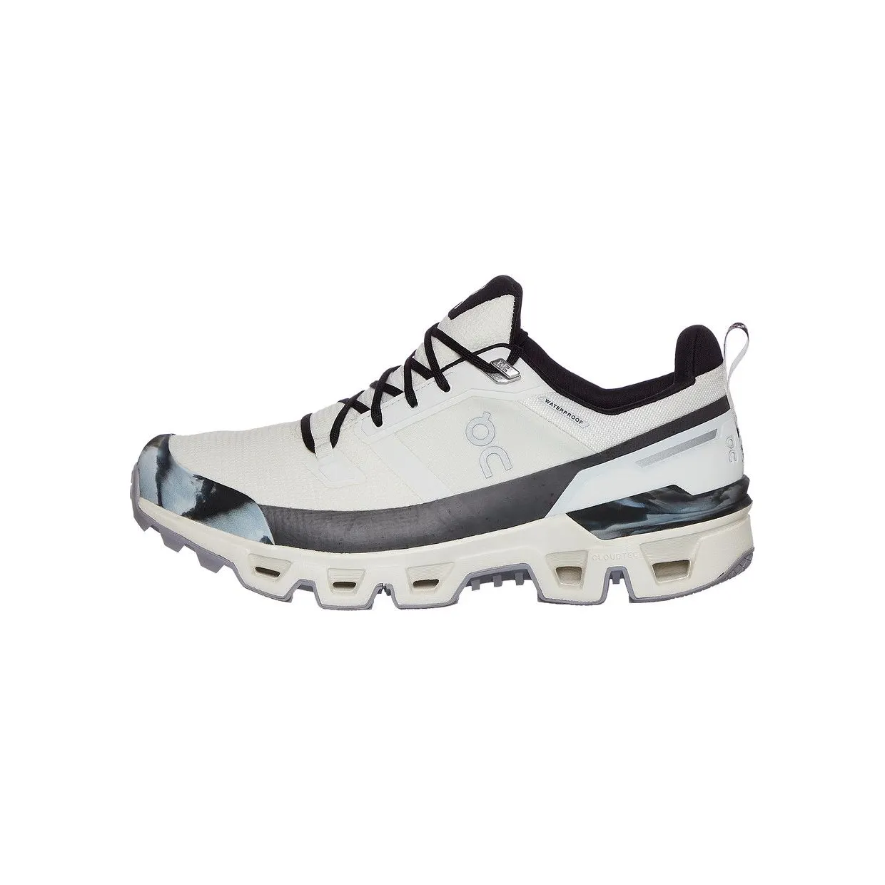 on-cloudwander 9398184