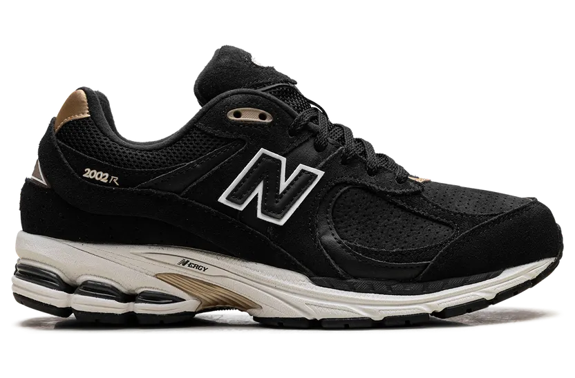new-balance-2002r M2002RFX