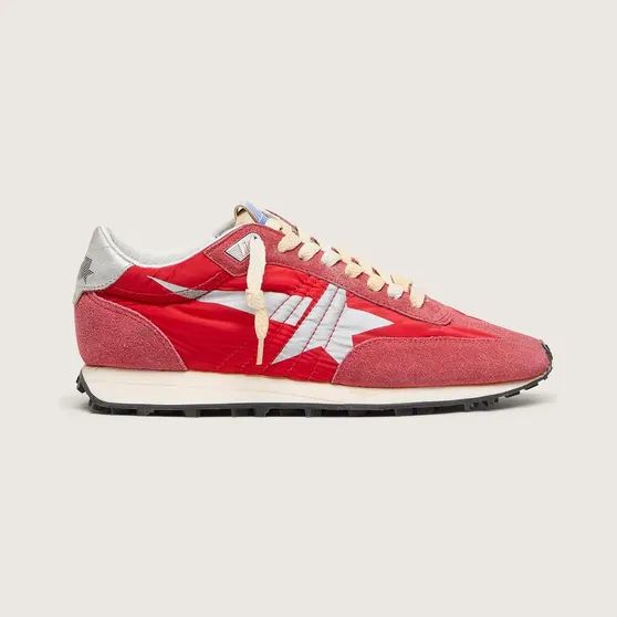 Golden Goose Men’S Marathon With Red Nylon Upper And Silver Star (GMF00683.F005492.40399)
