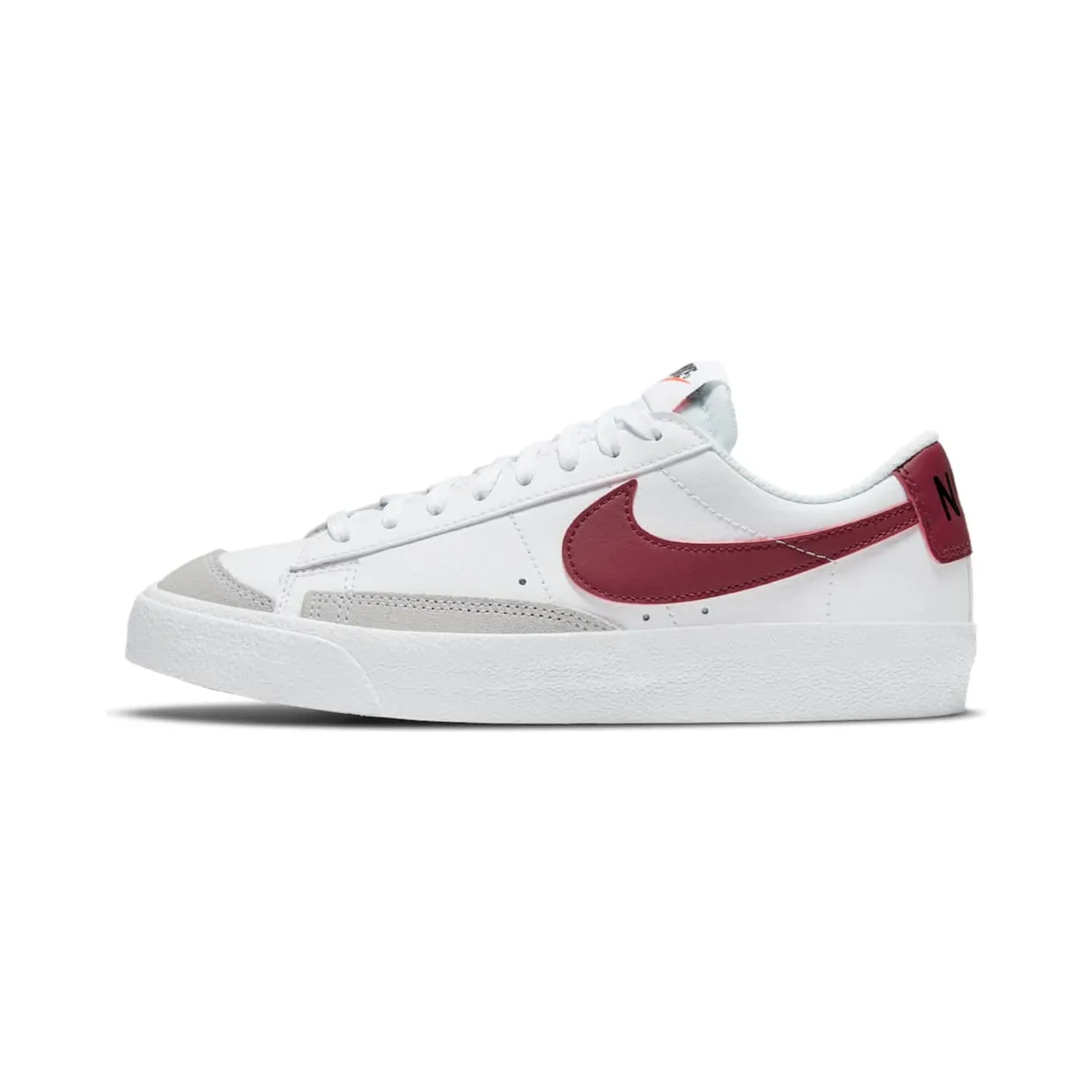 nike-blazer DA4074-102