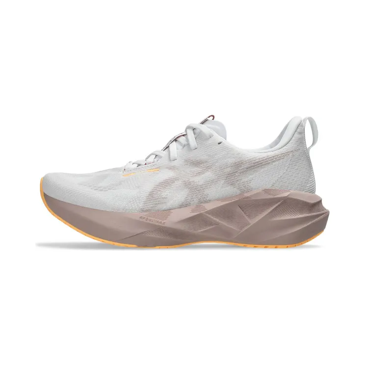 asics-novablast 1012B765-102