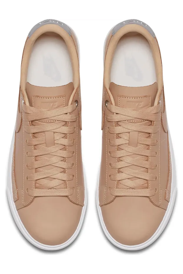 nike-blazer AA1557-200