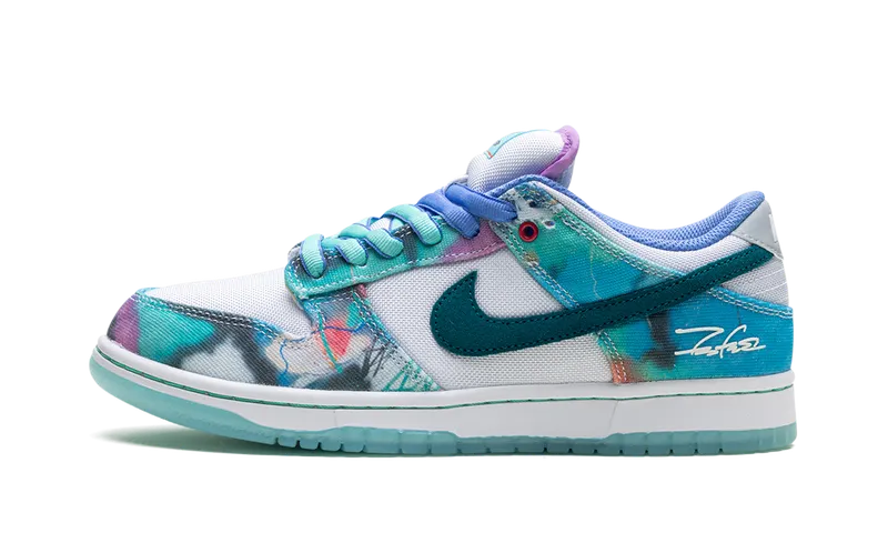 Nike Dunk Low SB “Futura Laboratories – Bleached Aqua” (HF6061-400)