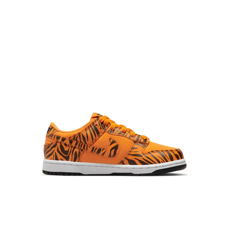 Nike Dunk Low Next Nature Tiger Stripes (DZ5633-800)