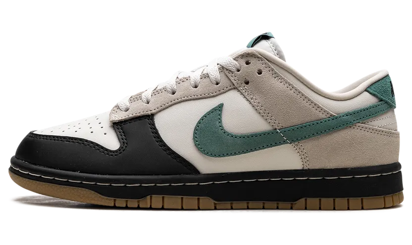 Nike Dunk Low (lt orewood brn / bicoastal cream ii / black) – HQ3483-104