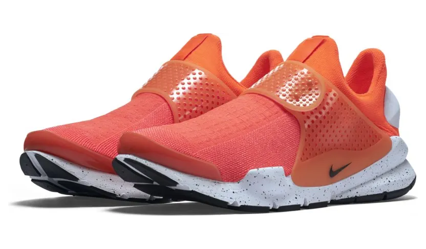Nike Sock Dart SE ‘Total Crimson’ Total Crimson/Black-White (833124-800)