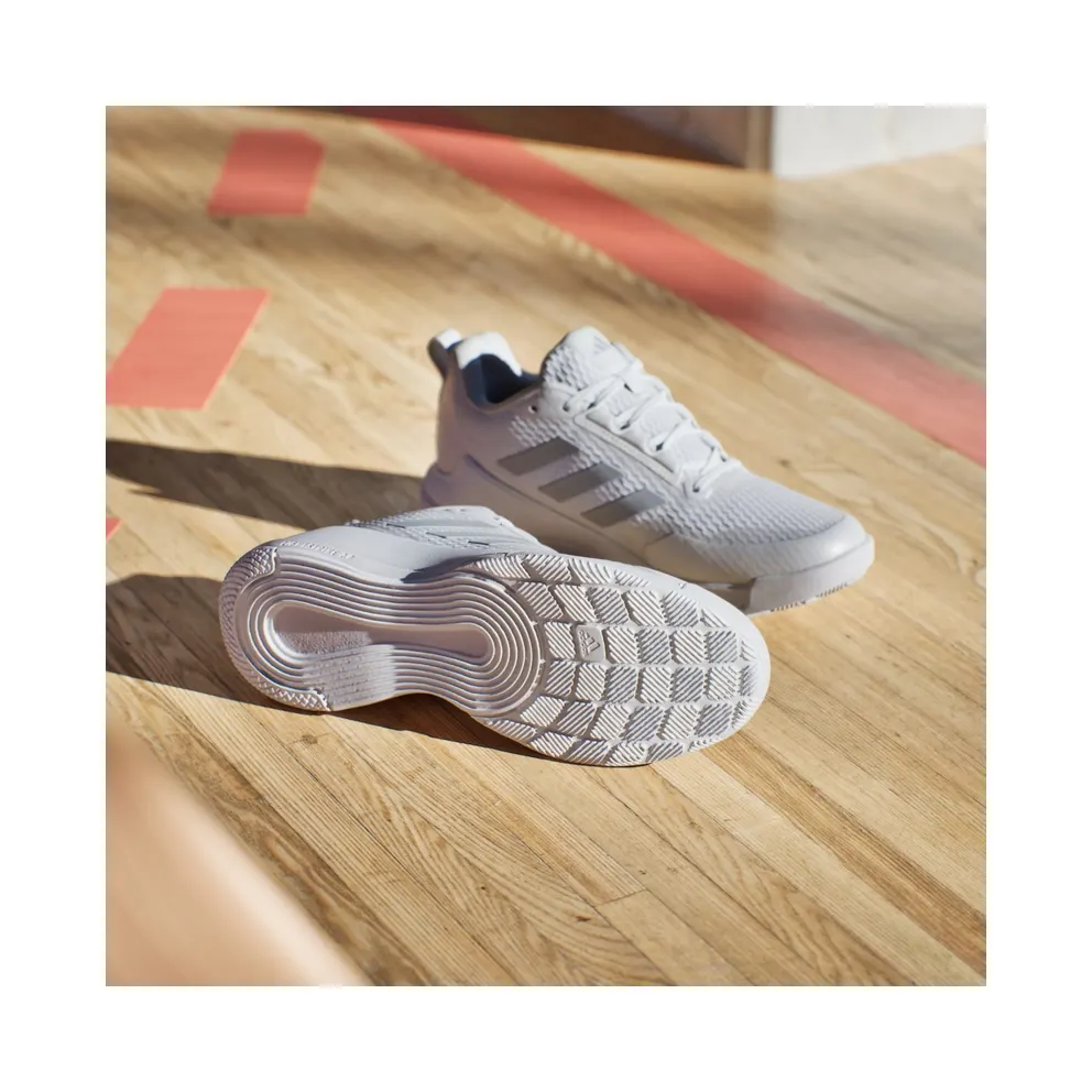 Adidas Novaflight 2 Indoor Cloud White / Silver Metallic / Cloud White (IG1609)