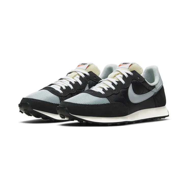 nike-challenger CW7645-007