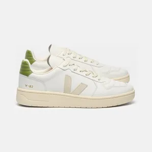 Veja V-82 LEATHER White