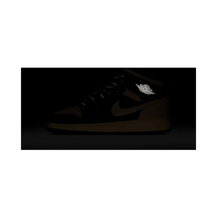 air-jordan-1 IB7053-002