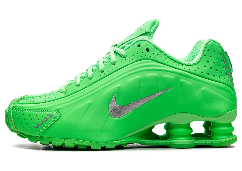 Nike Shox R4 “Green Strike” (HV0839-398)