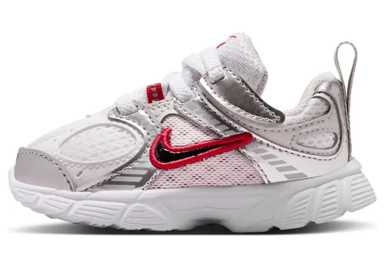 nike-v5-rnr HQ6413-105