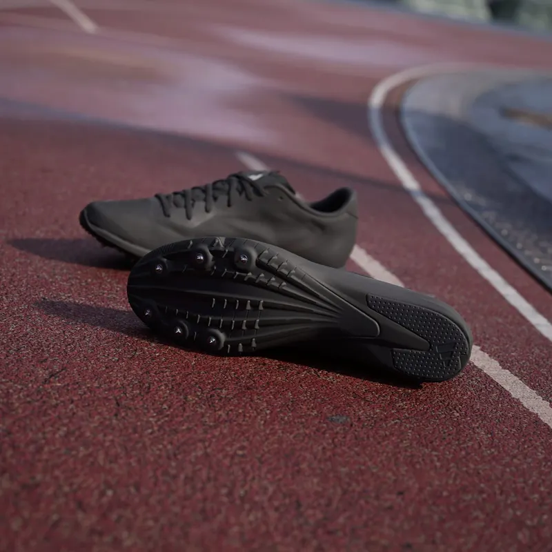 Adidas Adizero Distancestar Core Black / Zero Metalic / Cloud White (IG9906)