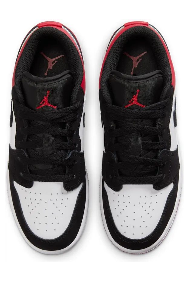 air-jordan-1 IB8970-106