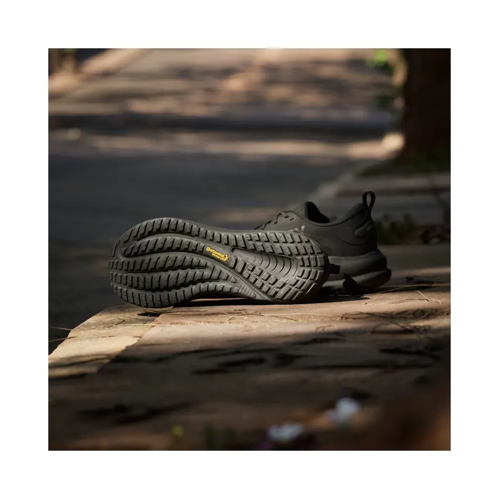 adidas Supernova Ease 2 GTX Running “Core Black / Core Black / Cloud White” (HQ7409)