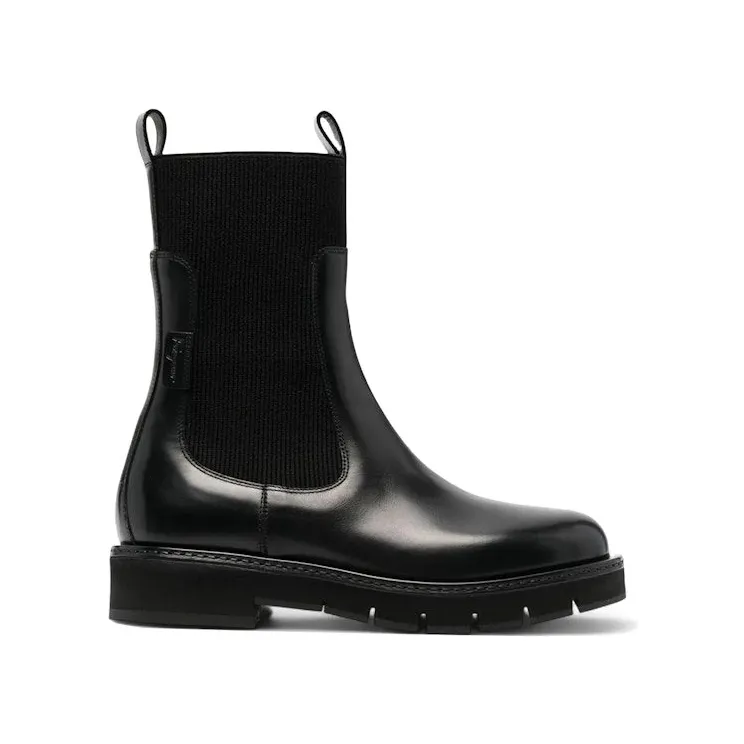Ferragamo Cleated-Sole Leather Chelsea Boots Black (01D515753853)
